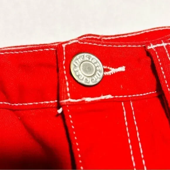 Dickies Red Shorts - juniors size 5 or women’s 27 - Picture 6 of 7